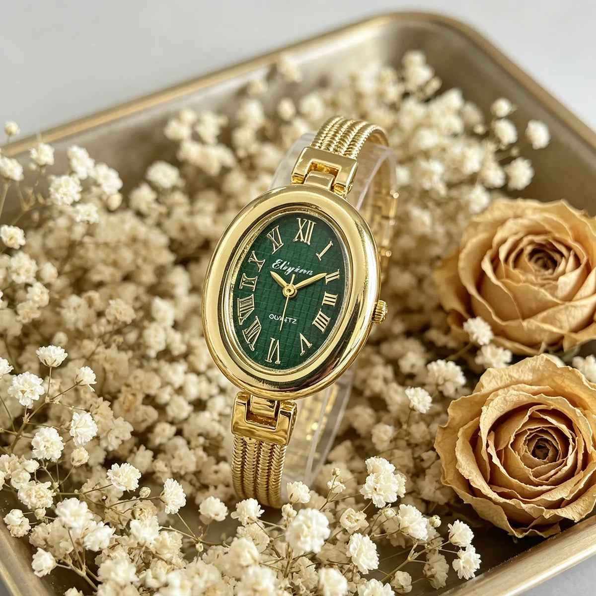 ⌚ Montre Femme à Cadran Ovale – Élégance et Style au Quotidien